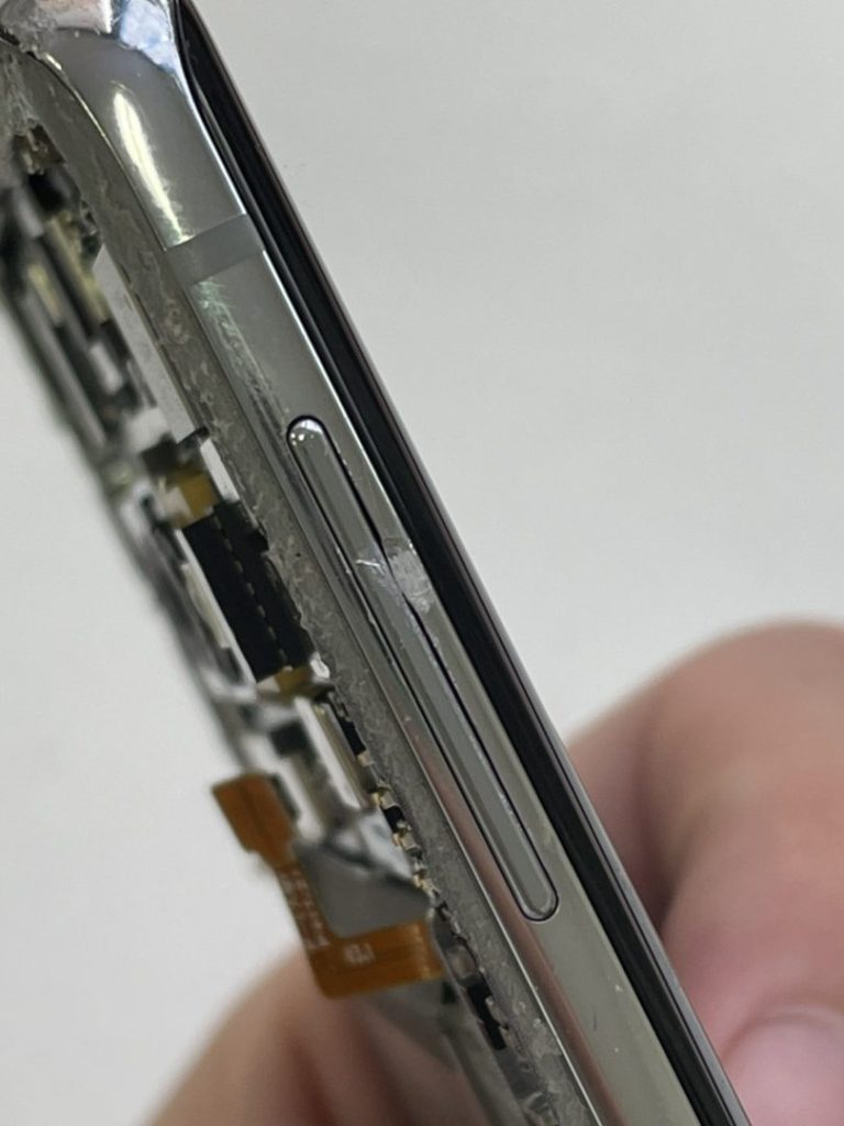 Android 音量ボタン陥没の原因と解決方法 1 android e99fb3e9878fe3839ce382bfe383b3e999a5e6b2a1e381aee58e9fe59ba0e381a8e8a7a3e6b1bae696b9e6b395